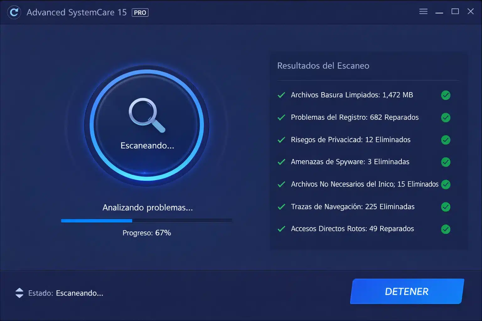 Pantalla de Advanced SystemCare 15 PRO mostrando escaneo y resultados de limpieza