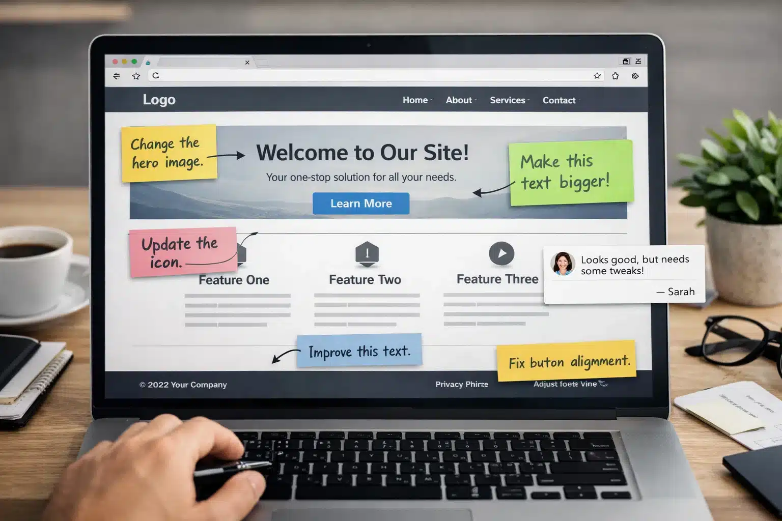 Escena de publicación y revisión de prototipo HTML con comentarios