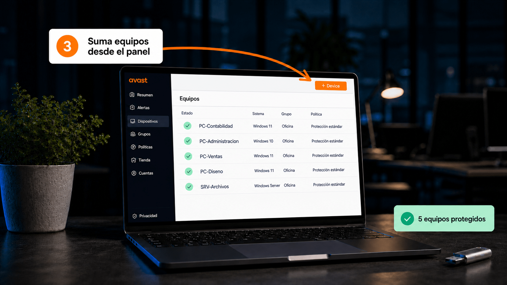 Panel de Avast Business con los cinco equipos de la empresa y el botón para sumar dispositivos